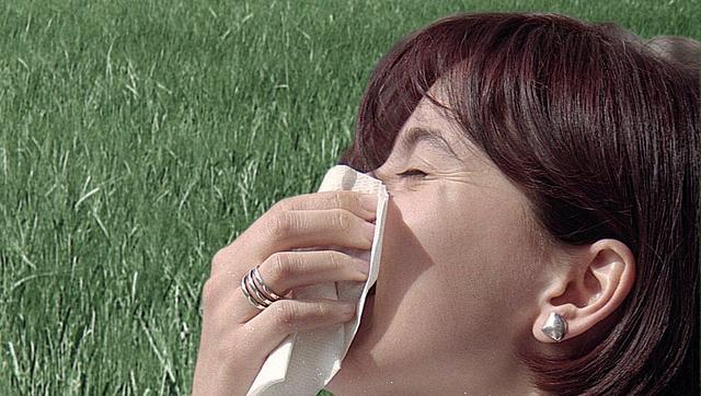 Cinco consejos para saber si lo tuyo es alergia o un simple resfriado