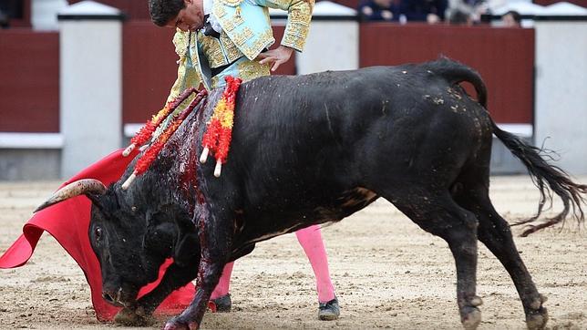 En directo: Vuelta al ruedo de Rafael Cerro en la feria de la Comunidad de Madrid