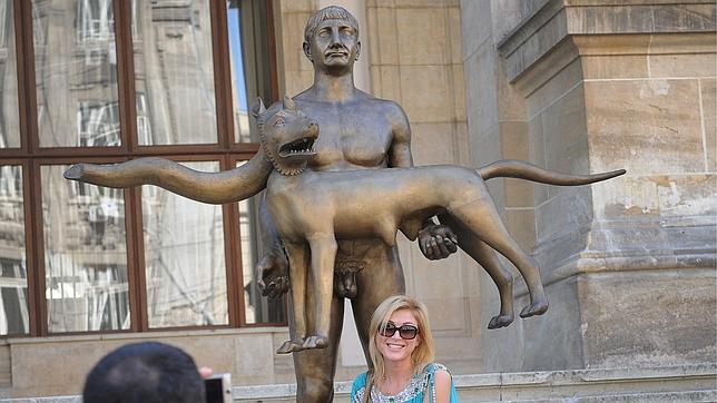 La estatua de Trajano de la que todo el mundo se mofa en Bucarest