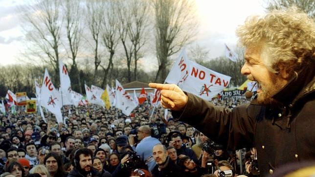 El buen resultado del cómico Grillo provoca un terremoto político en Italia