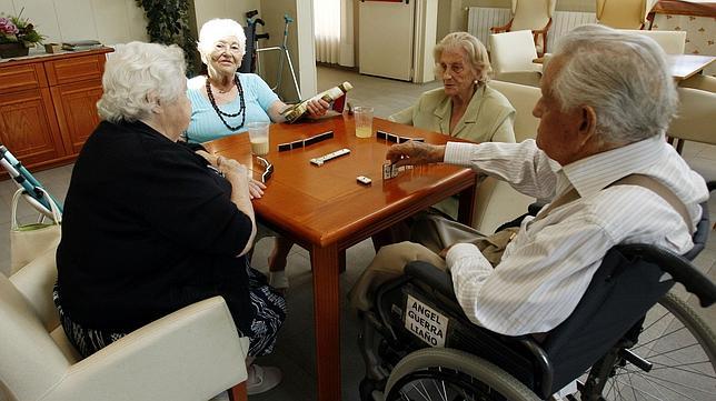 Diez claves para elegir una residencia de personas mayores