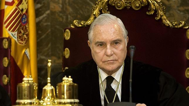 La Fiscalía abre diligencias para analizar la denuncia contra Dívar