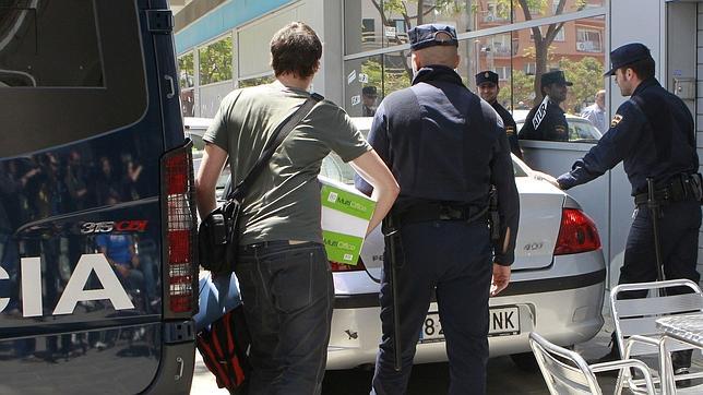 Ya son 40 detectives los detenidos en la operación «Pitiusa»