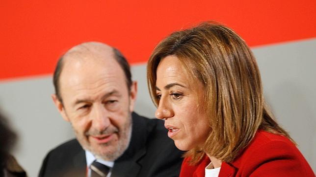 Sectores del PSOE piden retrasar a 2013 la regulación de primarias con simpatizantes