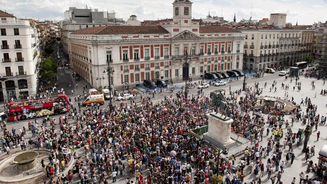 3.000 indignados se concentran en Sol para exigir la liberación de los detenidos de anoche