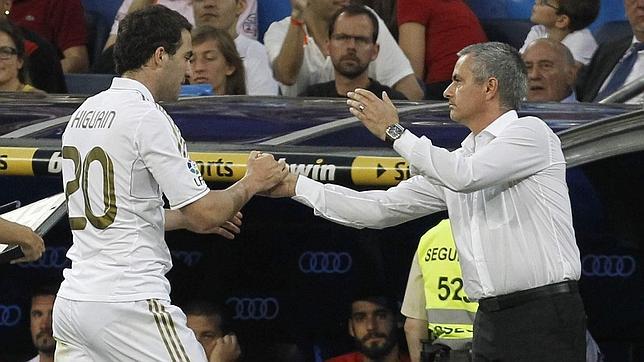 El Real Madrid no tiene ofertas por Higuaín