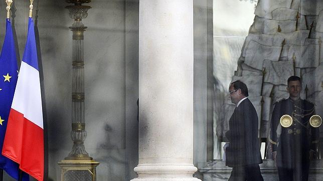 Hollande designa el primer Gobierno paritario de la historia de Francia