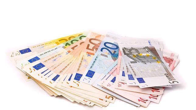 España coloca el máximo previsto en la subasta pero los intereses suben un 50%