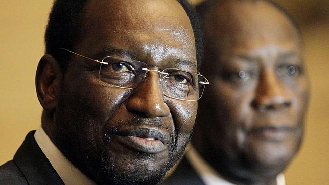 Burkina Faso negocia con yihadistas, terroristas y tuaregs para estabilizar Malí