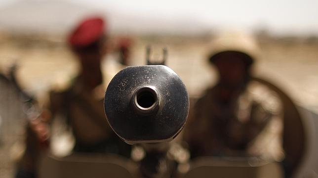 25 militantes de Al Qaeda y 12 soldados mueren durante cruentos enfrentamientos en Yemen