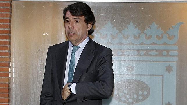 Ignacio González: «Vamos a subir prácticamente todas las tasas»