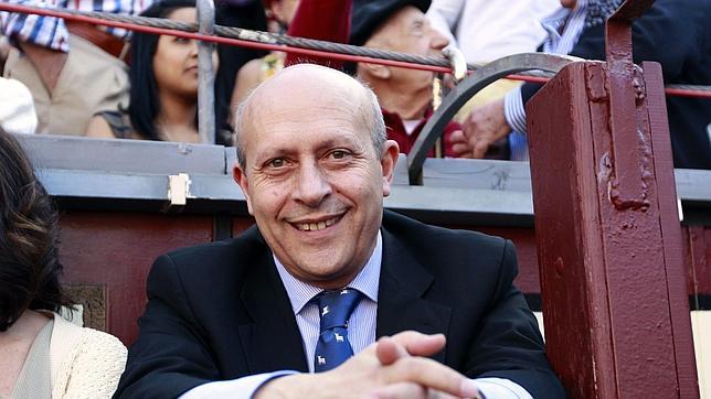 Los sindicatos tratan de frenar los recortes educativos con un paro total