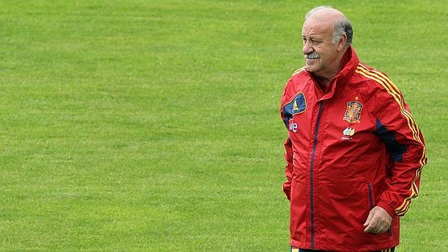 Lista de España para la Eurocopa: Del Bosque lleva a Juanfran y Pedro; Adrián se queda fuera
