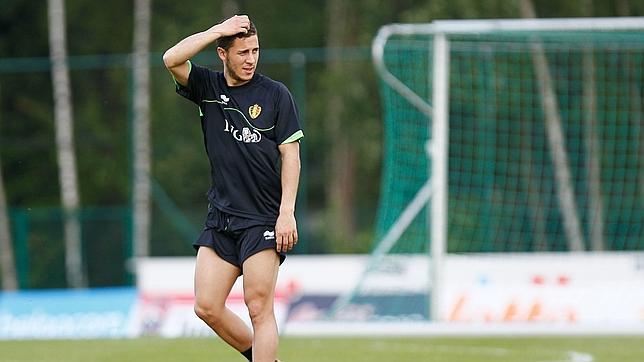 Eden Hazard confirma su fichaje por el Chelsea