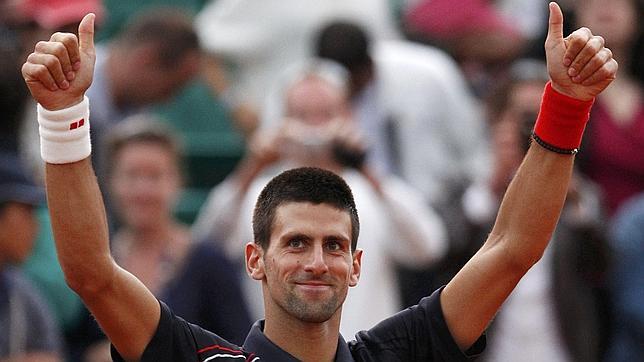 Djokovic gana fácil a Devilder