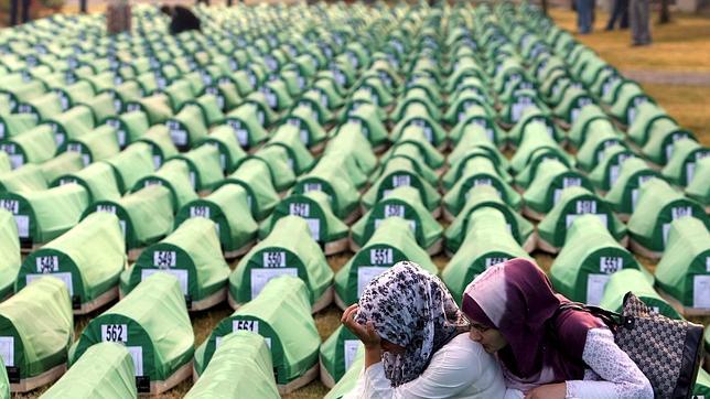 El nuevo presidente serbio niega el genocidio de Srebrenica en 1995