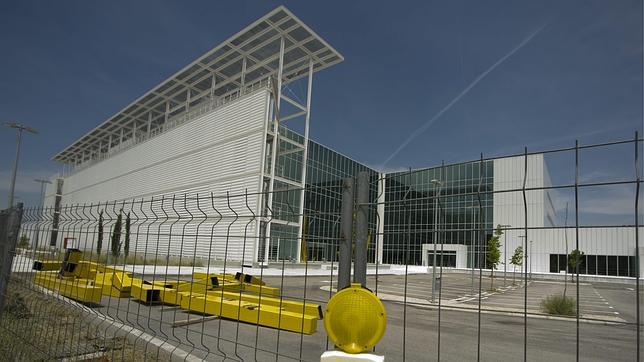 El CSIC recupera un centro faraónico y vacío, símbolo de la era del despilfarro