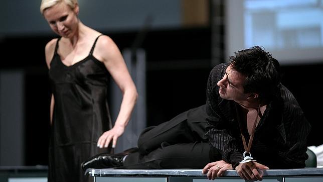 La música de Monteverdi, con camisa y vaqueros en el Teatro Real