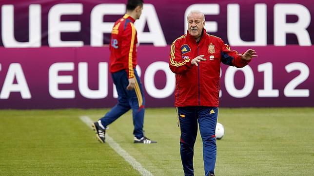 Eurocopa 2012: Del Bosque juega al despiste