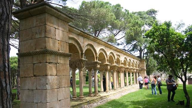 Descartan que el claustro salga de Cataluña porque la compra fue legal