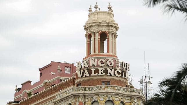 Un 15% de clientes de bancos intervenidos ya se ha llevado su dinero, según la OCU