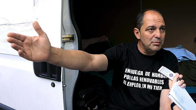 En huelga de hambre para que su pueblo no desaparezca