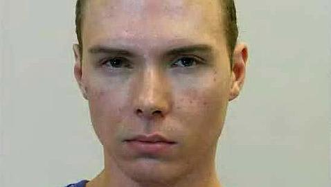 Suspenden a un profesor por mostrar a sus alumnos el vídeo del crimen de Rocco Magnotta