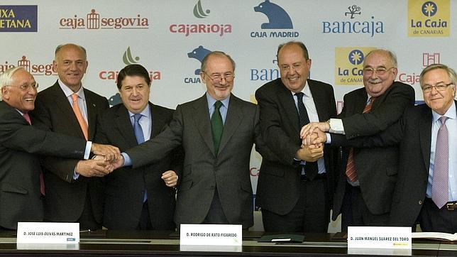 Bankia, del cielo al suelo en dos años