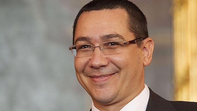 Acusan al primer ministro rumano de plagiar su tesis doctoral