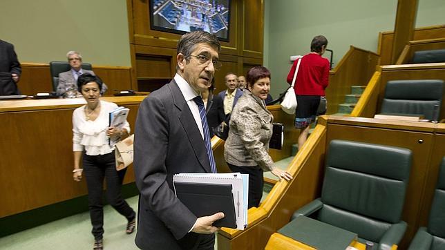 Patxi López: «La sentencia del Constitucional hace legal lo que ya es real»