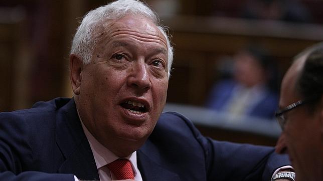 Margallo cita al embajador de Paraguay para que le explique la destitución de Lugo