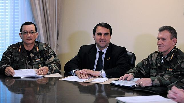 El nuevo presidente paraguayo releva a los jefes del Ejército de Tierra y de la Armada
