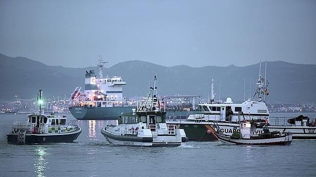 Los pescadores y Gibraltar, «en la vía» de alcanzar una solución pero sin cerrar acuerdos