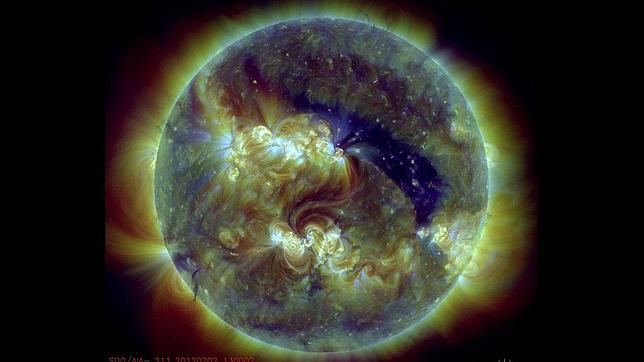 Captan el movimiento de los gases en una violenta llamarada solar