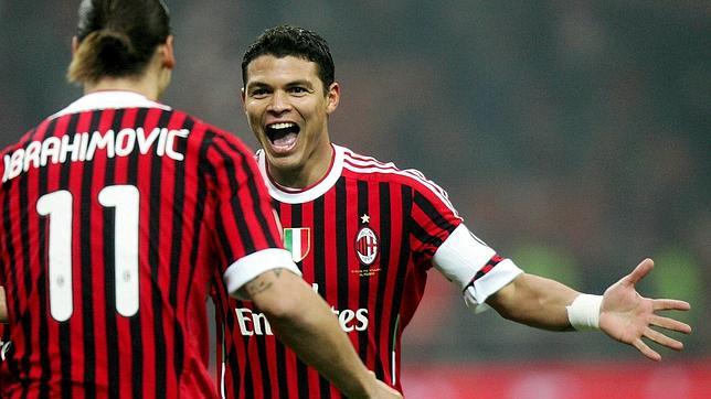 El fichaje de Thiago Silva, confirmado por el PSG; Ibrahimovic, a la espera