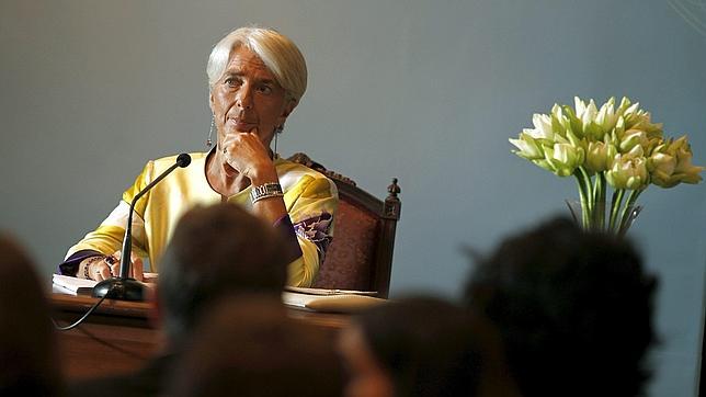 El FMI prevé que la economía española volverá a caer en 2013