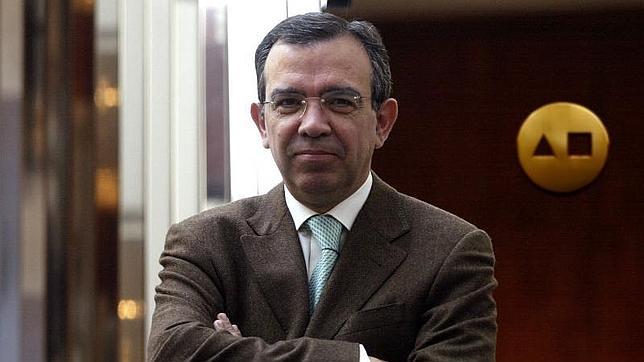 Gómez Bermúdez retira el pasaporte a los exdirectores de CAM