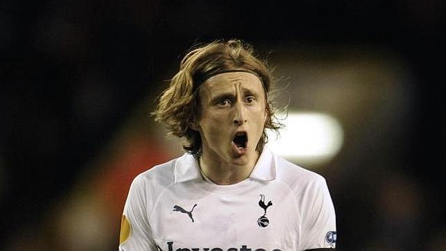 El Tottenham multa a Modric por negarse a volar a los Estados Unidos