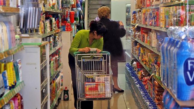 Mantener el tipo del 8% de IVA cuesta el doble que el hiperreducido, según Funcas