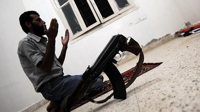 Los rebeldes sirios piden la reunión urgente de la ONU para evitar una masacre