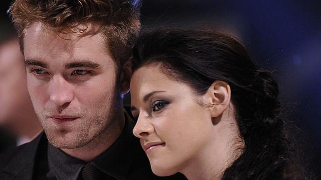 Robert Pattinson y Kristen Stewart serán co-presentadores de la gala de la MTV