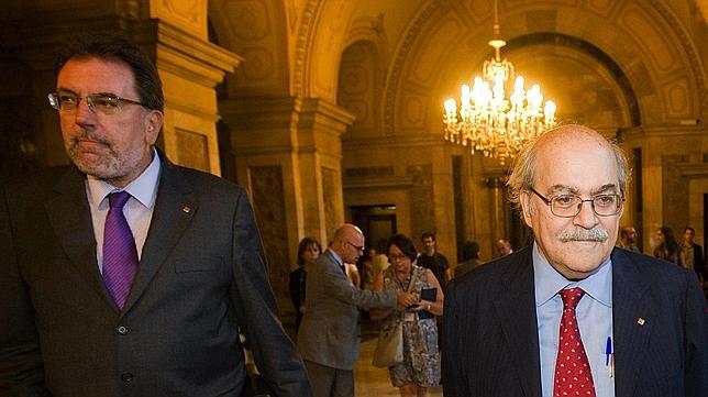 Cataluña adeuda 70 millones a entidades y culpa al Gobierno de «asfixia social»