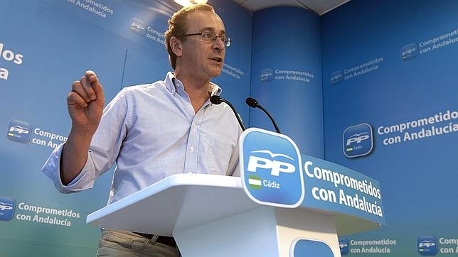 El PP cree que «para poder competir» España necesita «moderación salarial»
