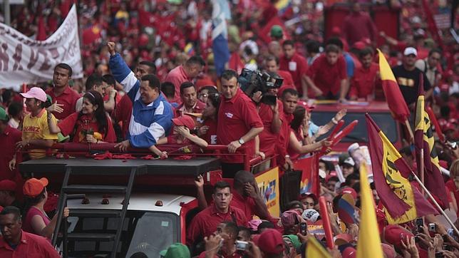 Chávez dice que no insulta a Capriles cuando lo llama fascista o corrupto