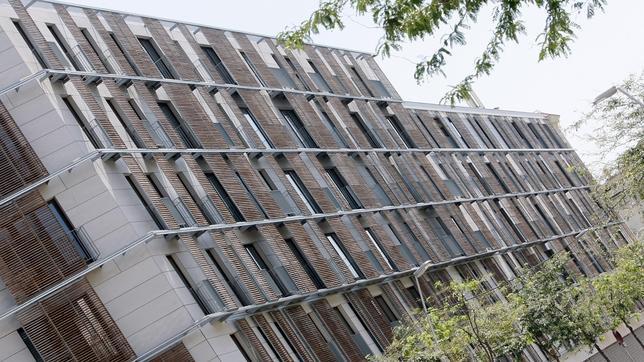 Los bancos se deshacen de sus pisos a toda velocidad antes de que se apruebe el «banco malo»