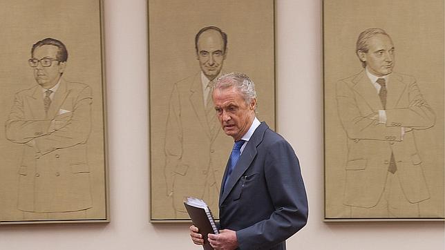 Morenés se reúne su homólogo francés, que busca apoyo para una misión en Mali