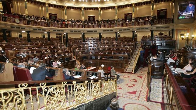 El PSOE propondrá revisar las dietas para casas de los diputados de fuera de Madrid