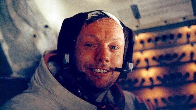 Muere Neil Armstrong, el primer hombre en pisar la Luna