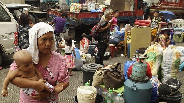 El tifón «Tembin» deja ocho muertos en Filipinas