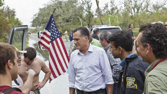 Romney, más rápido que Obama en visitar las zonas afectadas por el huracán «Isaac»